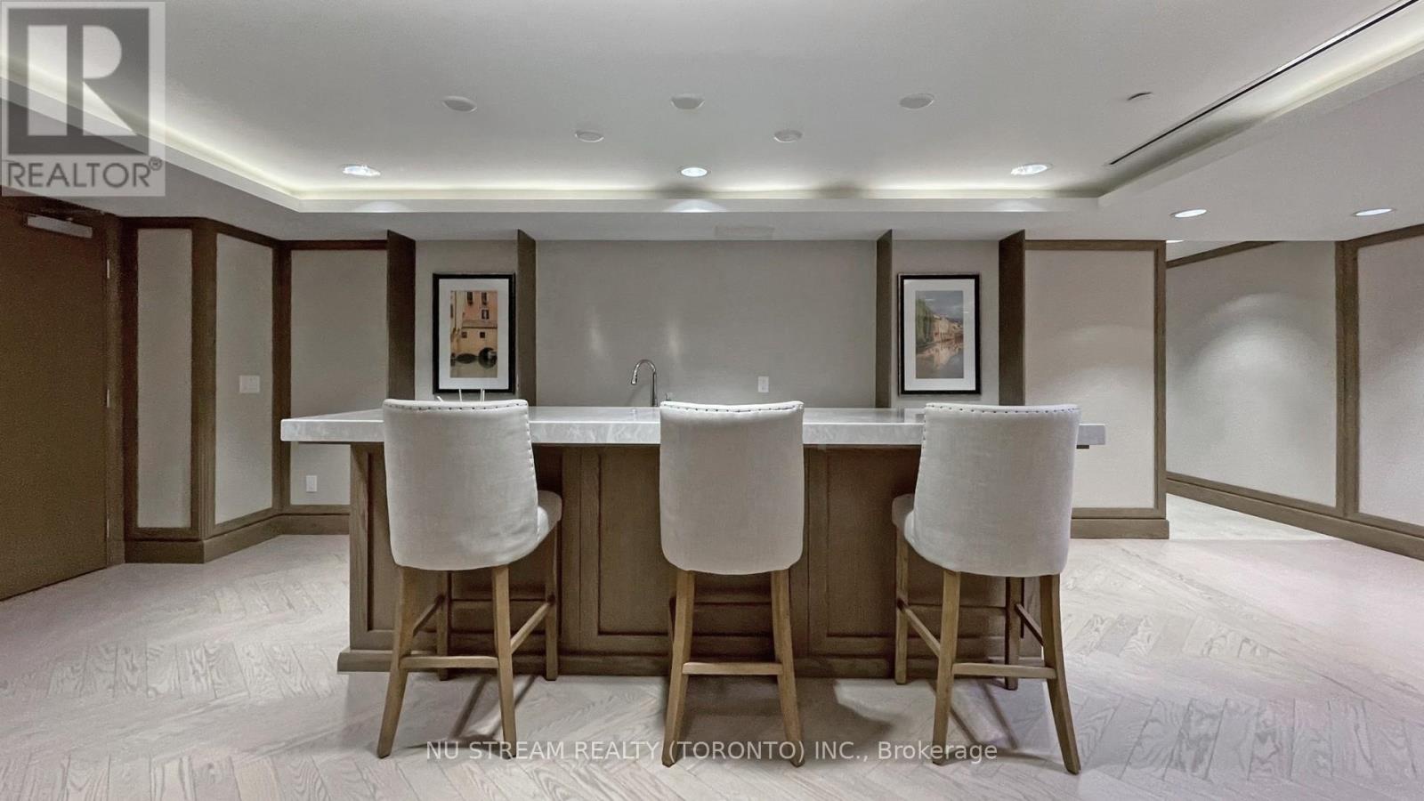 613 - 3091 Dufferin Street, Toronto (yorkdale-glen Park), Ontario