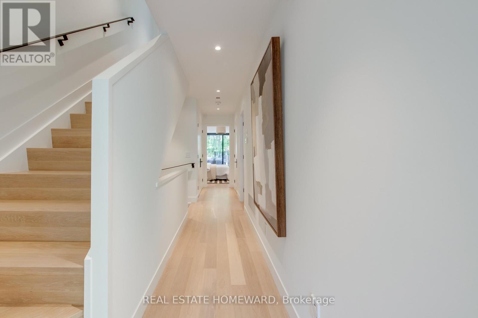 174 Kenilworth Avenue, Toronto (the Beaches), Ontario