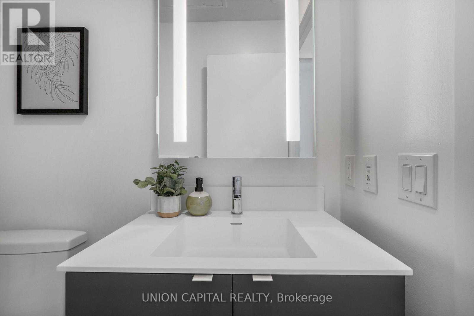 319 - 500 Dupont Street, Toronto (annex), Ontario