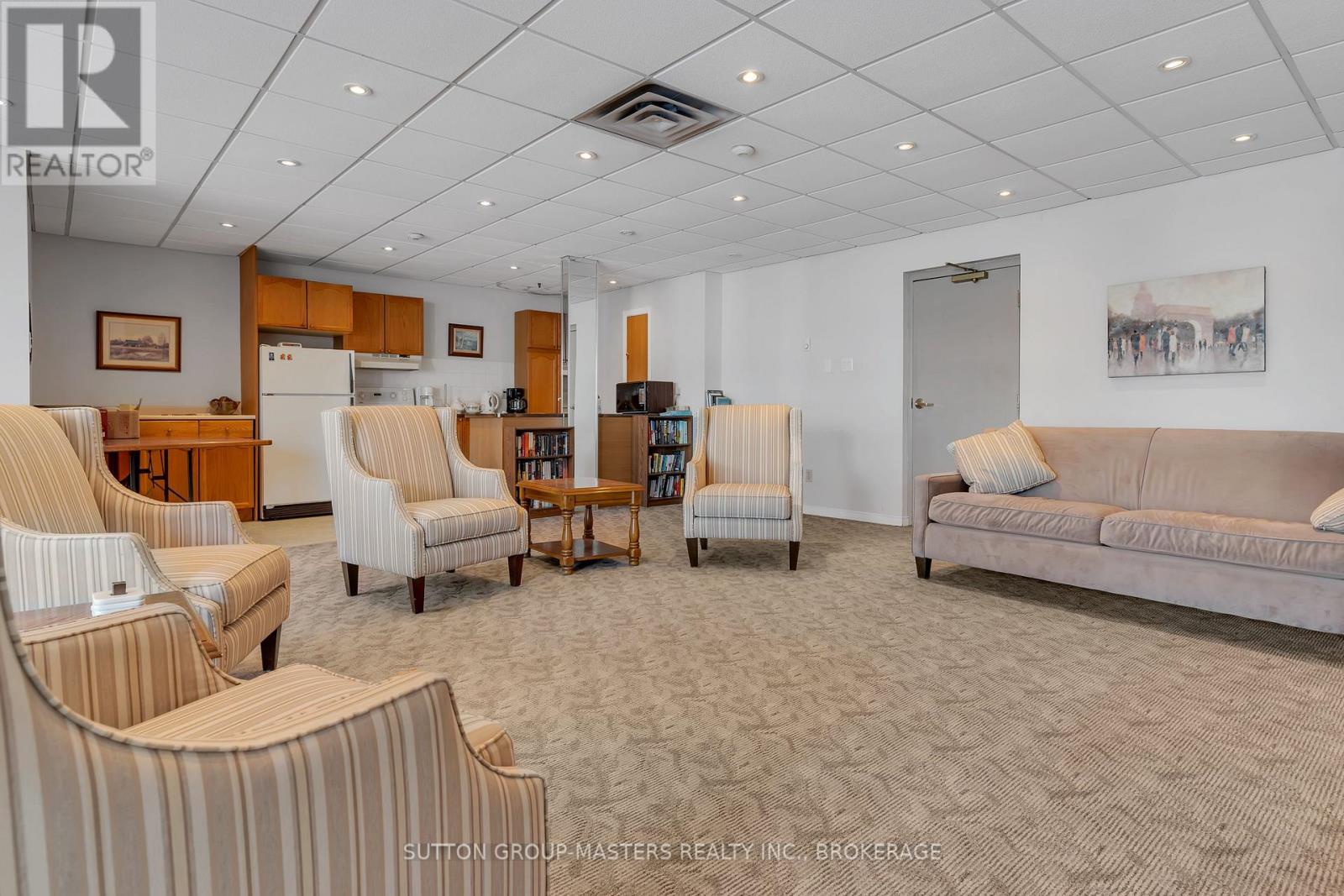 311 - 675 Davis Drive, Kingston (east Gardiners Rd), Ontario