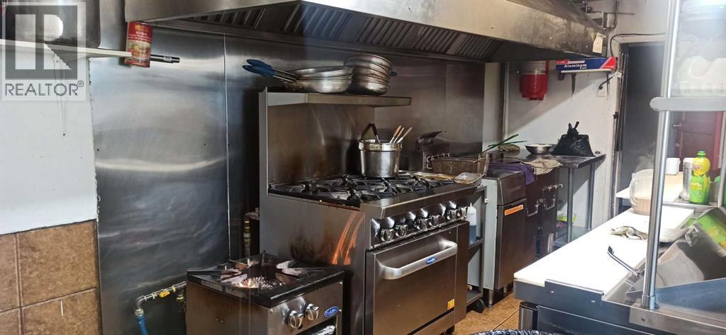 67-71 Bridge Street, Drumheller, Alberta