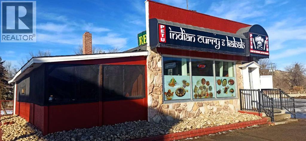 67-71 Bridge Street, Drumheller, Alberta