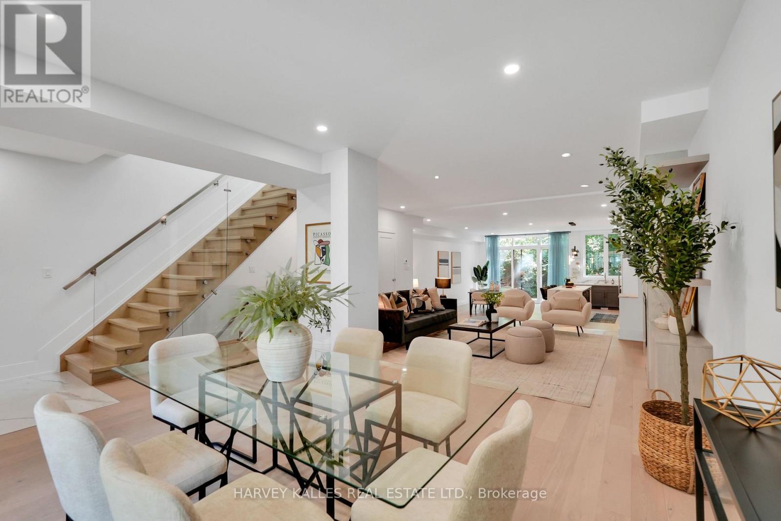 253 Albany Avenue, Toronto (annex), Ontario