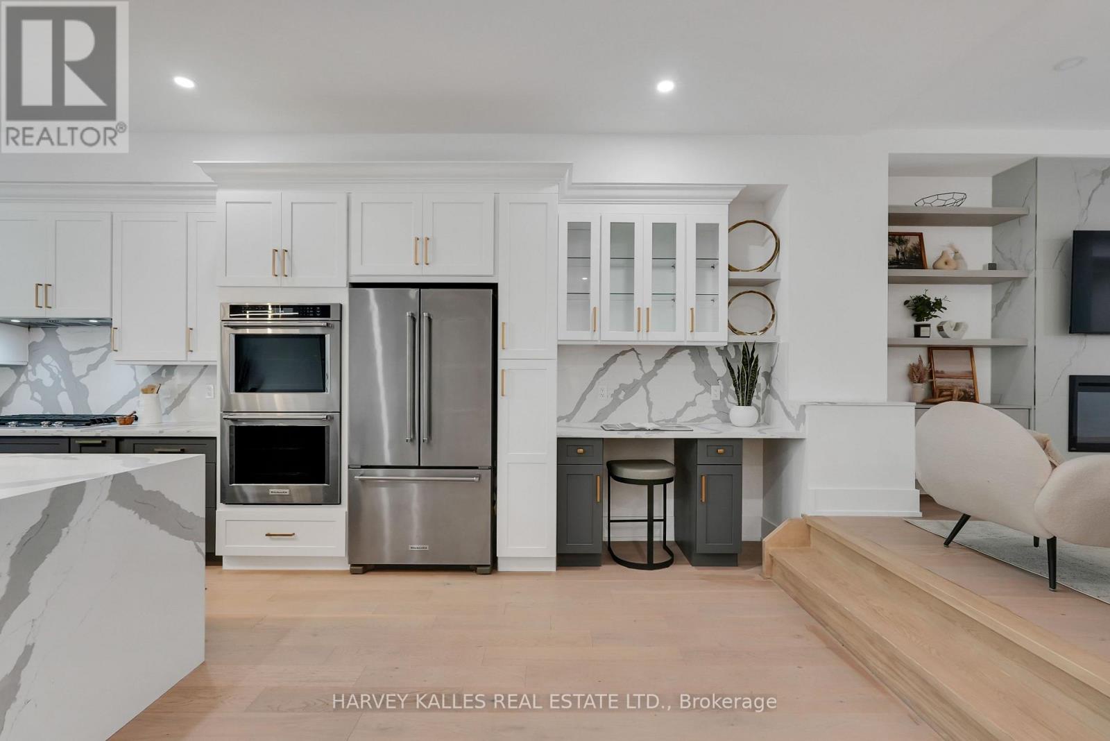 253 Albany Avenue, Toronto (annex), Ontario