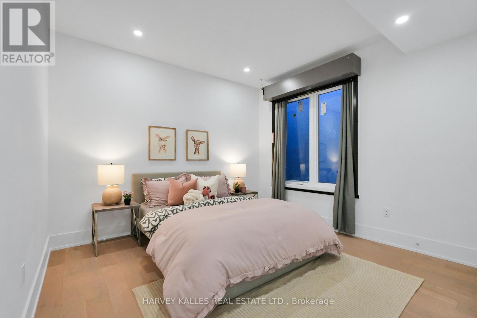 253 Albany Avenue, Toronto (annex), Ontario