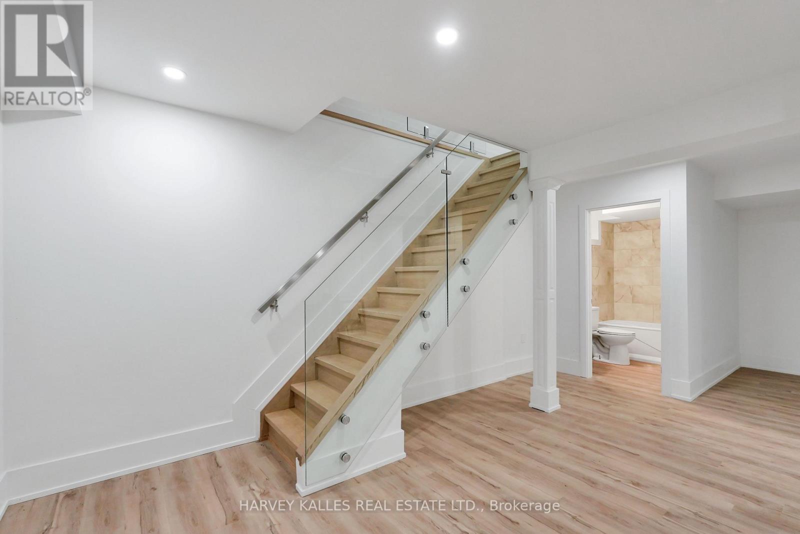 253 Albany Avenue, Toronto (annex), Ontario