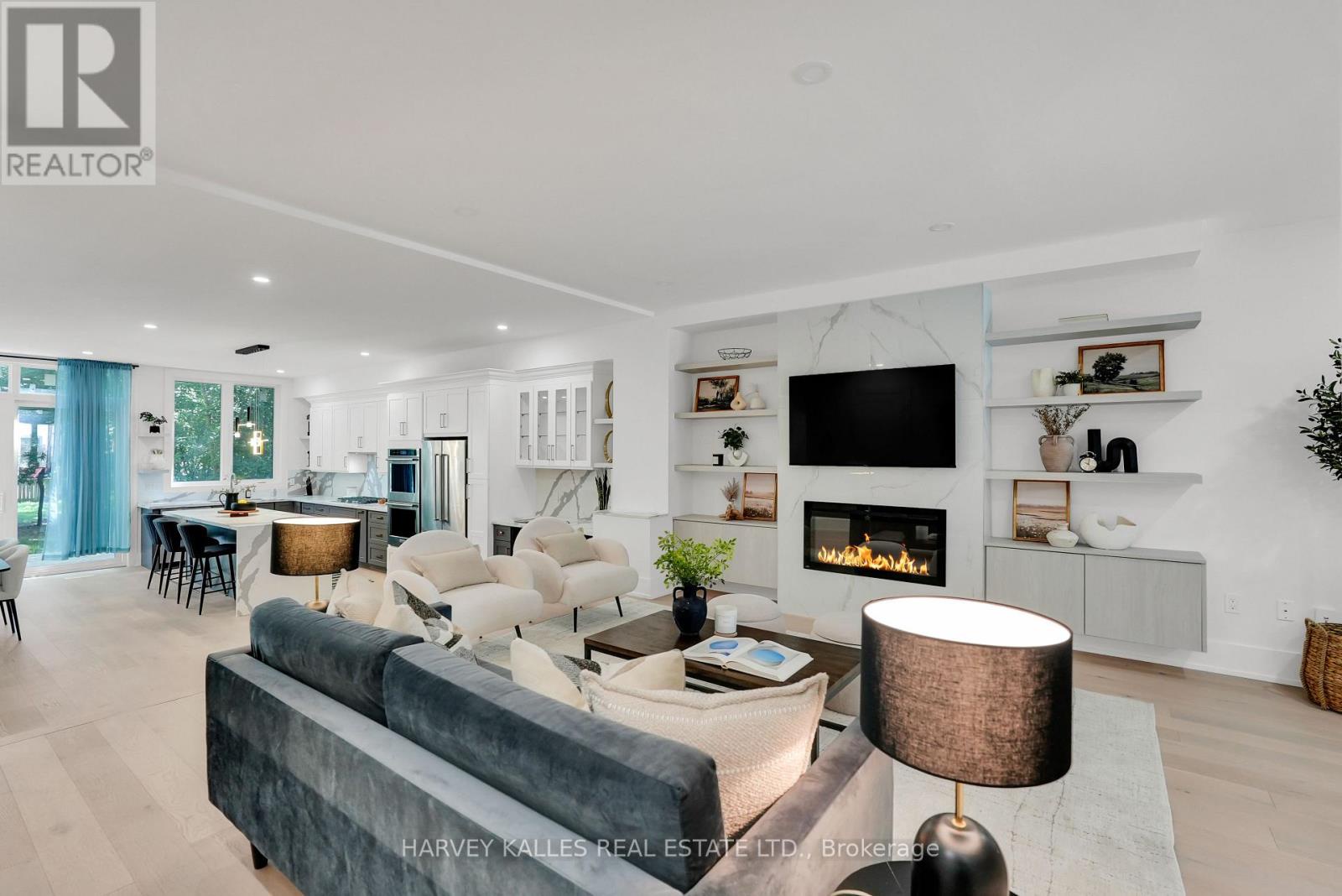 253 Albany Avenue, Toronto (annex), Ontario