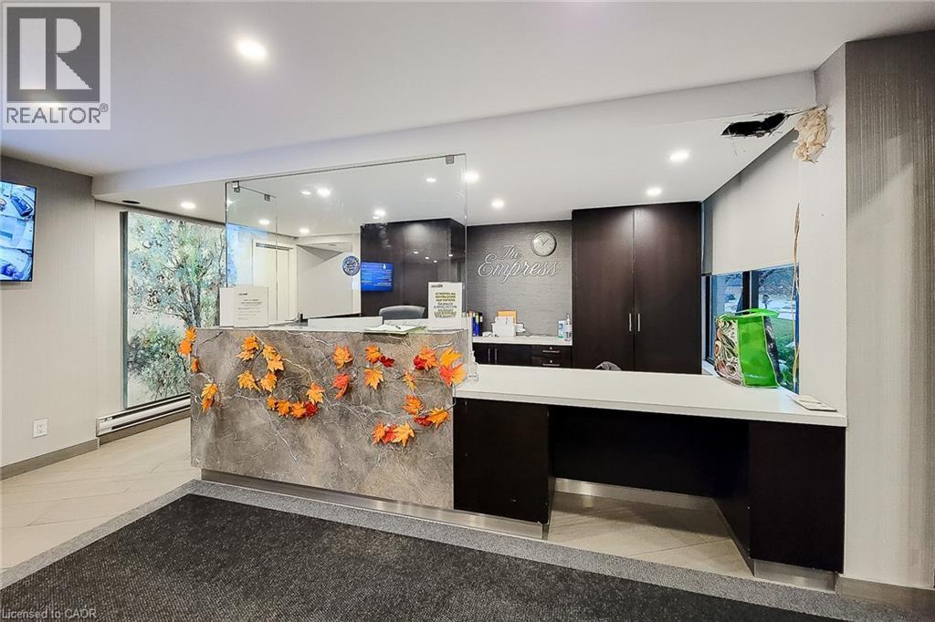 700 Dynes Road Unit# 707, Burlington, Ontario