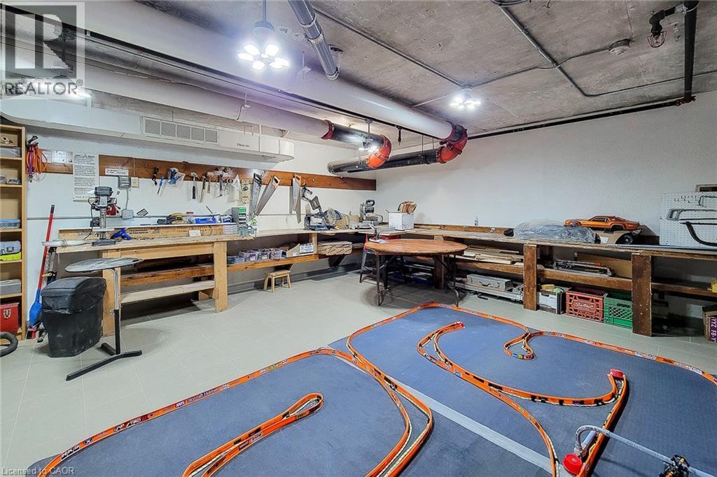 700 Dynes Road Unit# 707, Burlington, Ontario