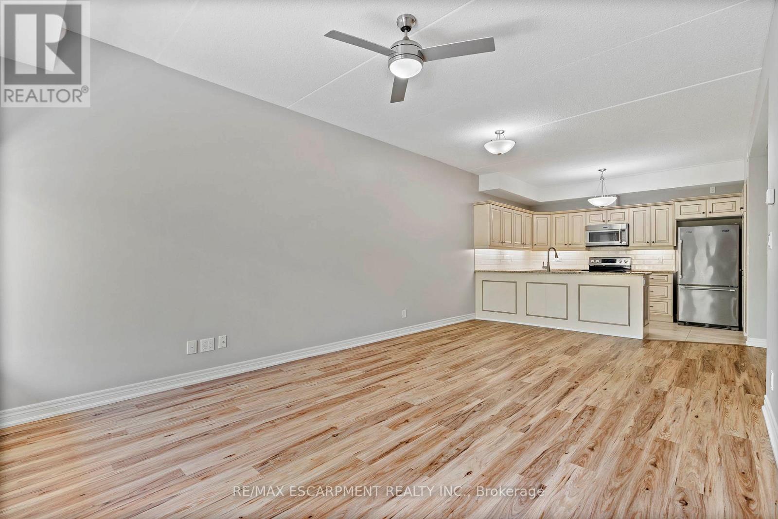 213 - 4644 Pettit Avenue, Niagara Falls (morrison), Ontario