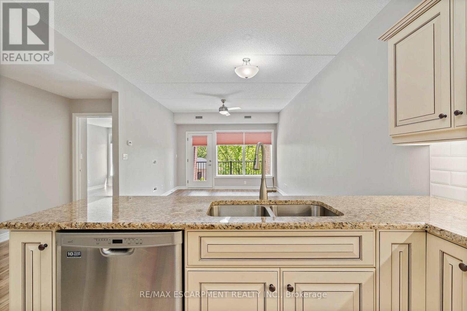 213 - 4644 Pettit Avenue, Niagara Falls (morrison), Ontario