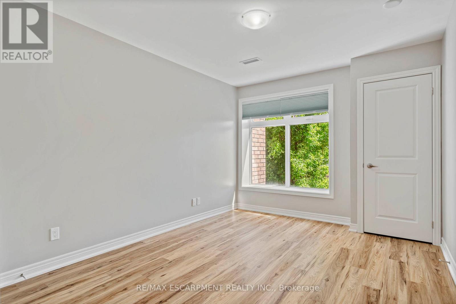 213 - 4644 Pettit Avenue, Niagara Falls (morrison), Ontario