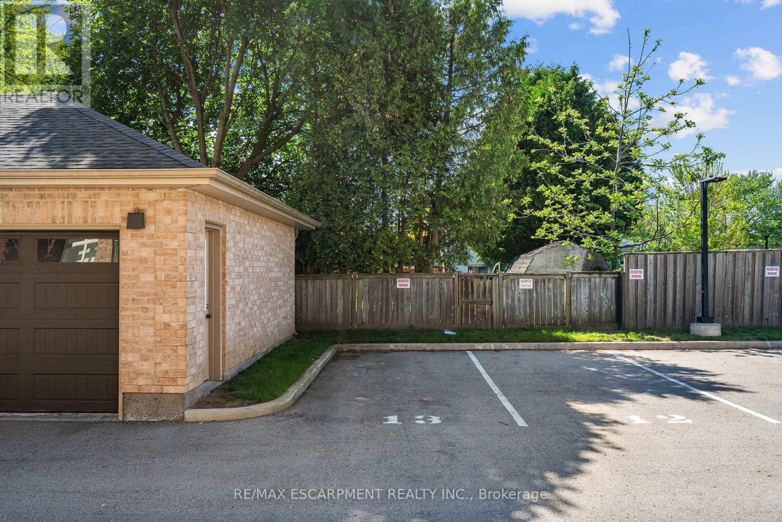 213 - 4644 Pettit Avenue, Niagara Falls (morrison), Ontario