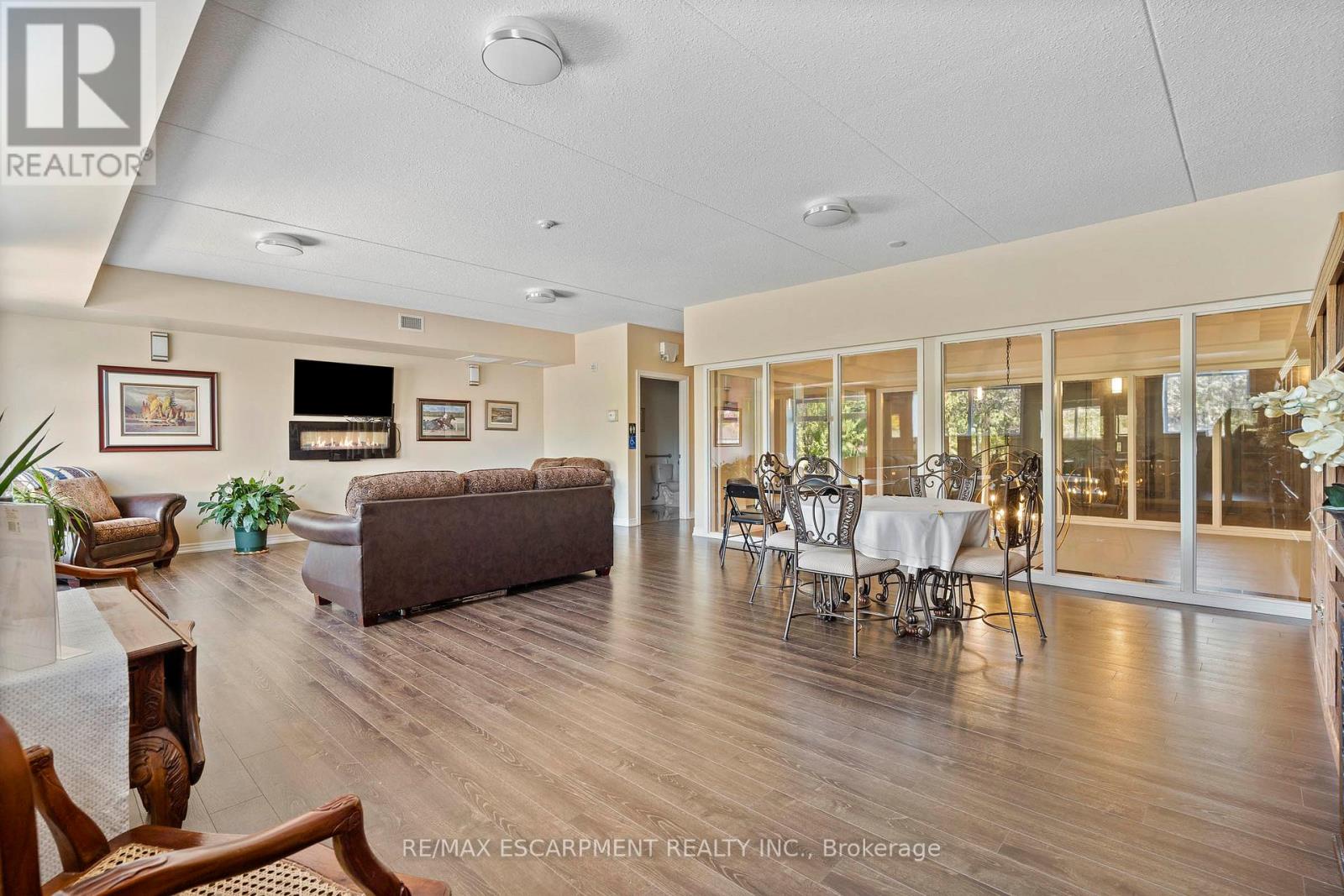 213 - 4644 Pettit Avenue, Niagara Falls (morrison), Ontario