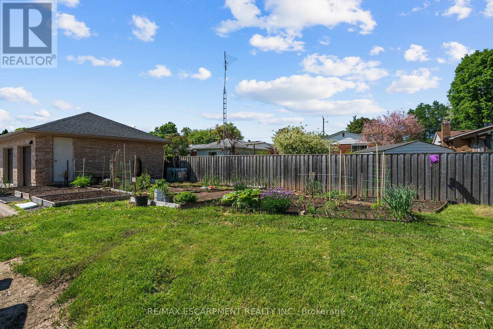 213 - 4644 Pettit Avenue, Niagara Falls (morrison), Ontario