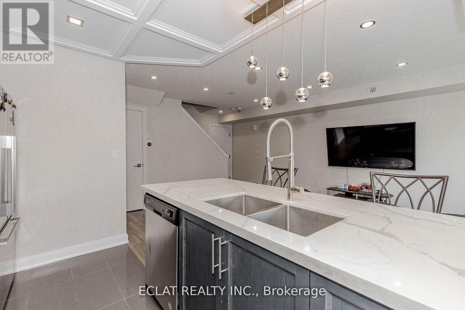 100 - 100 Dufay Road, Brampton (northwest Brampton), Ontario