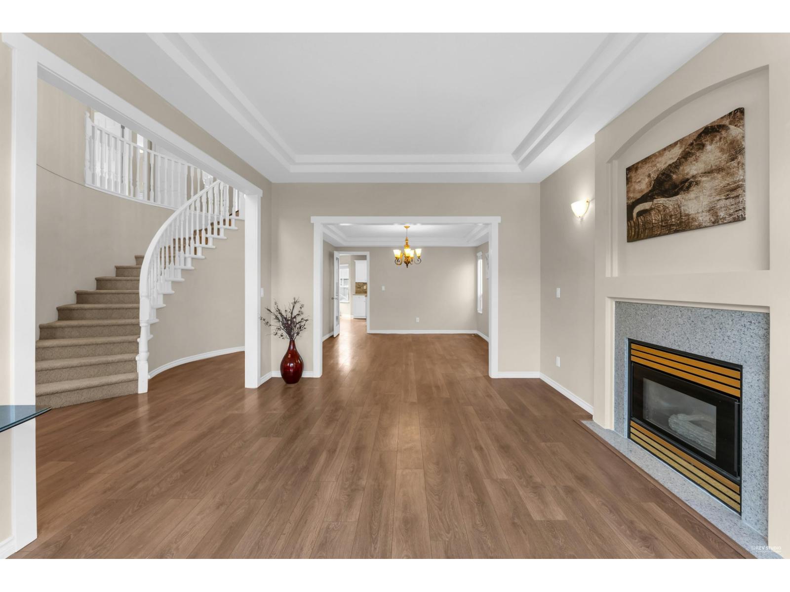 15674 101a Avenue, Surrey, British Columbia