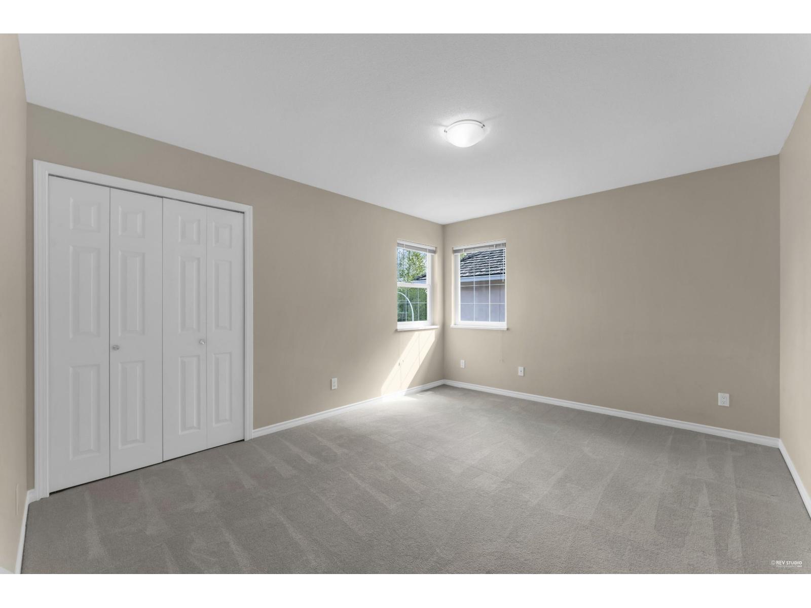 15674 101a Avenue, Surrey, British Columbia