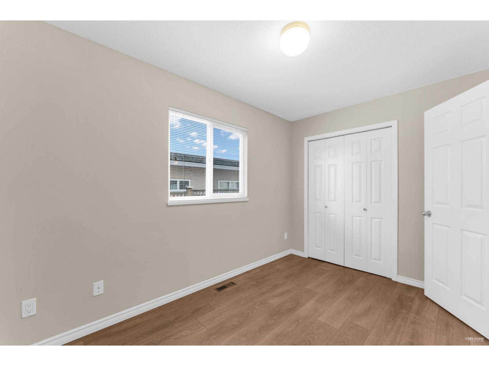 15674 101a Avenue, Surrey, British Columbia