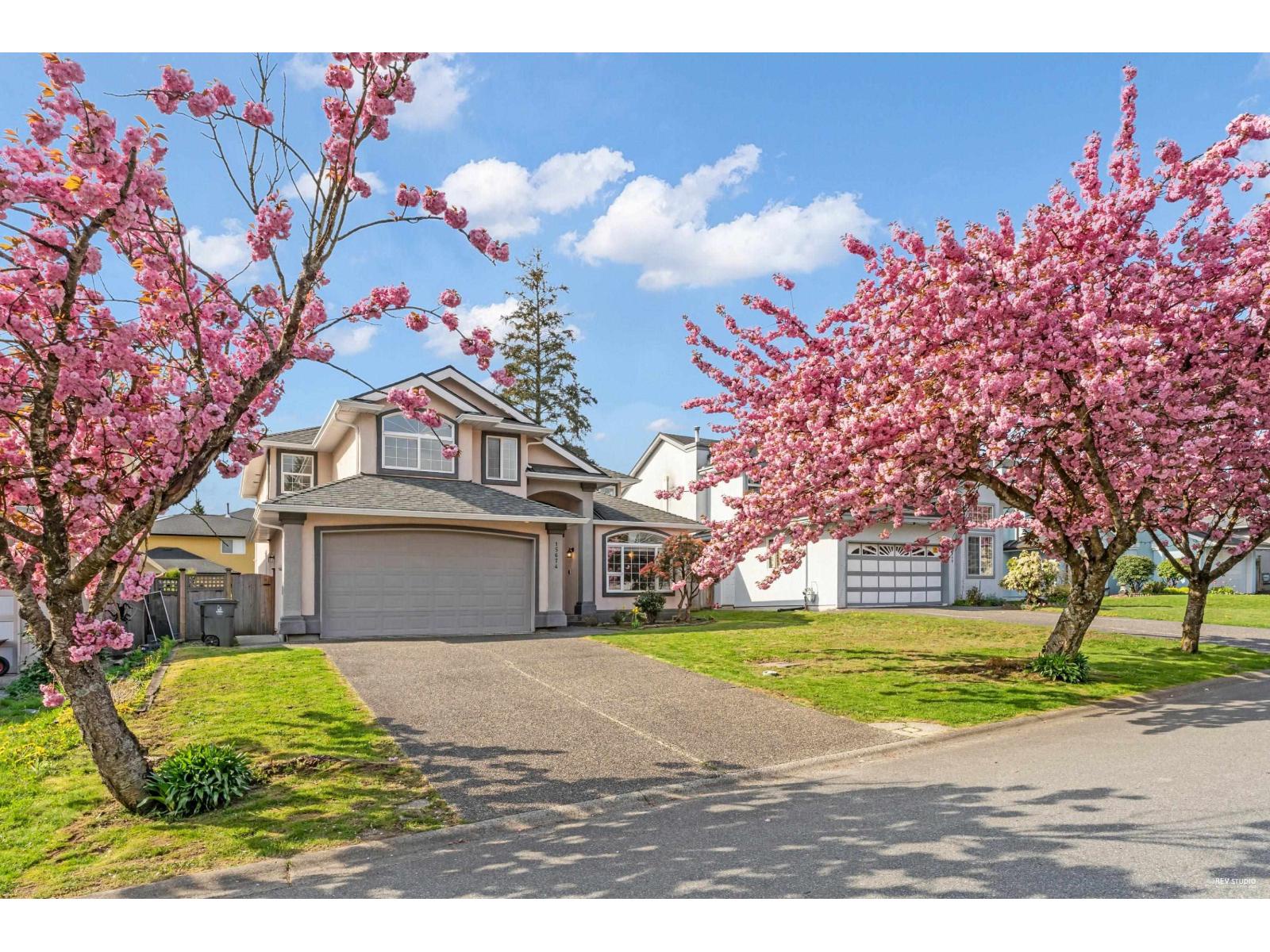 15674 101a Avenue, Surrey, British Columbia