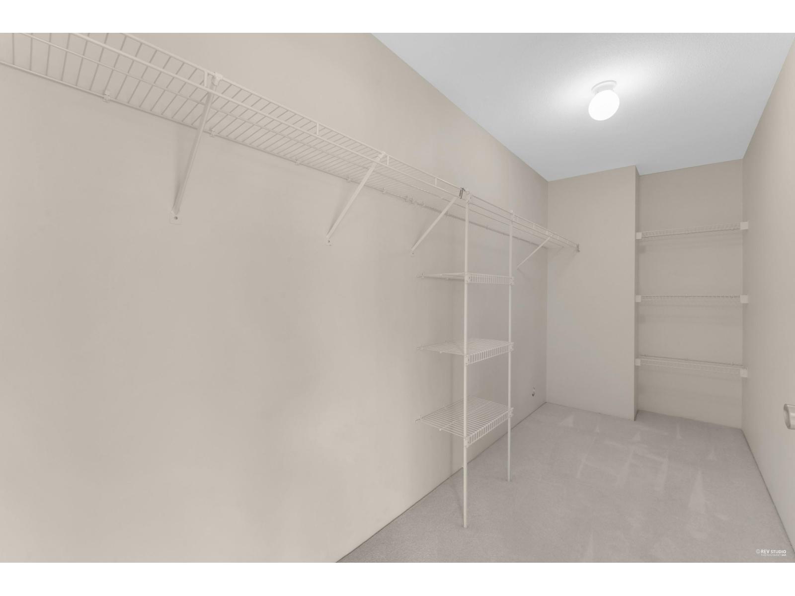 15674 101a Avenue, Surrey, British Columbia