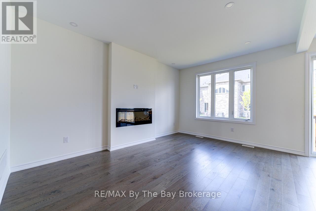 17 Sun Valley Avenue, Wasaga Beach, Ontario