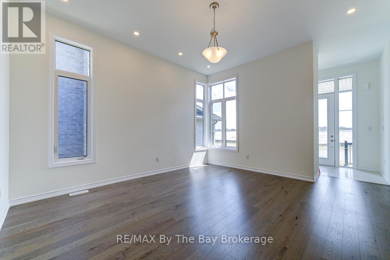 17 Sun Valley Avenue, Wasaga Beach, Ontario