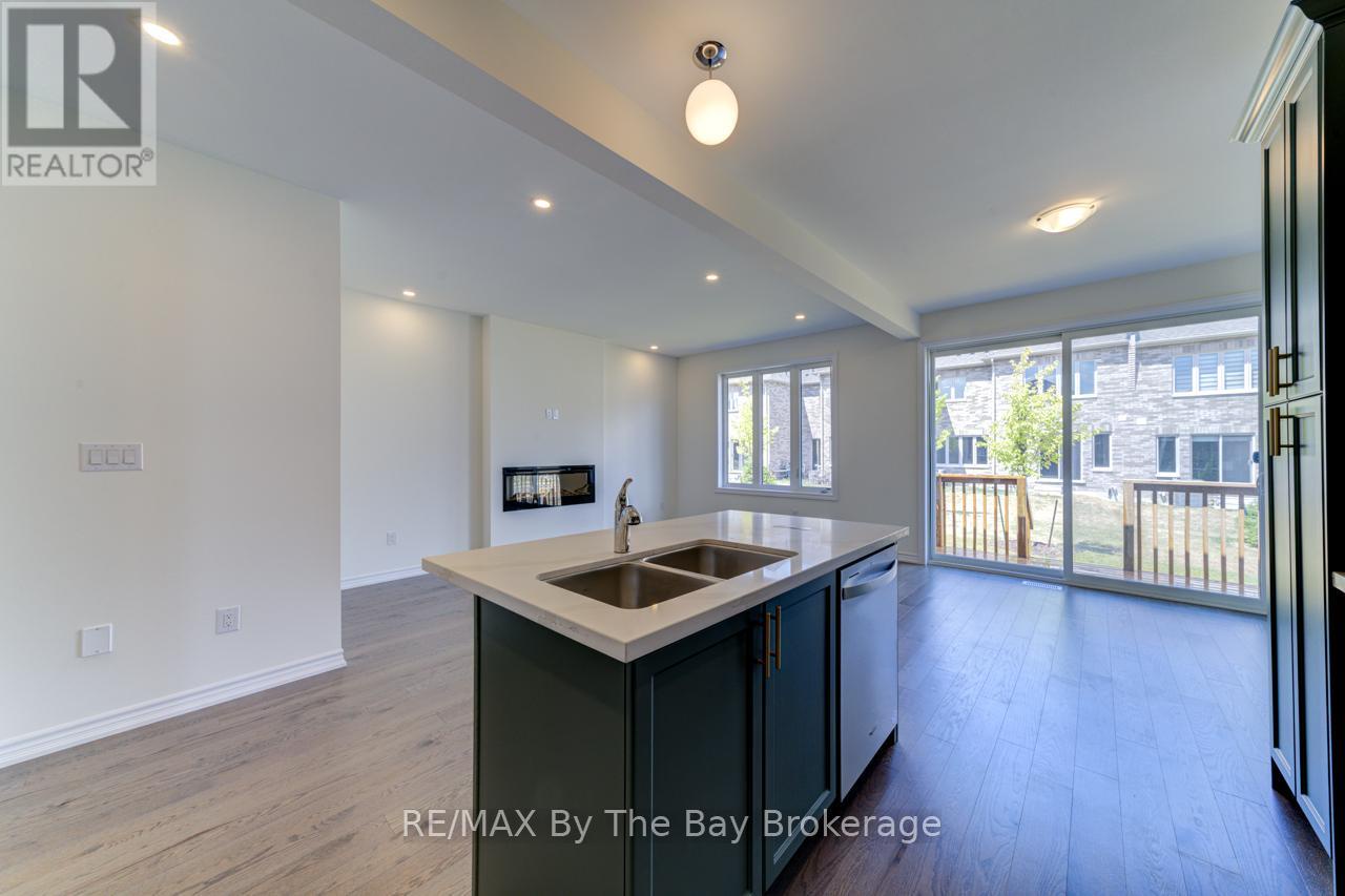 17 Sun Valley Avenue, Wasaga Beach, Ontario