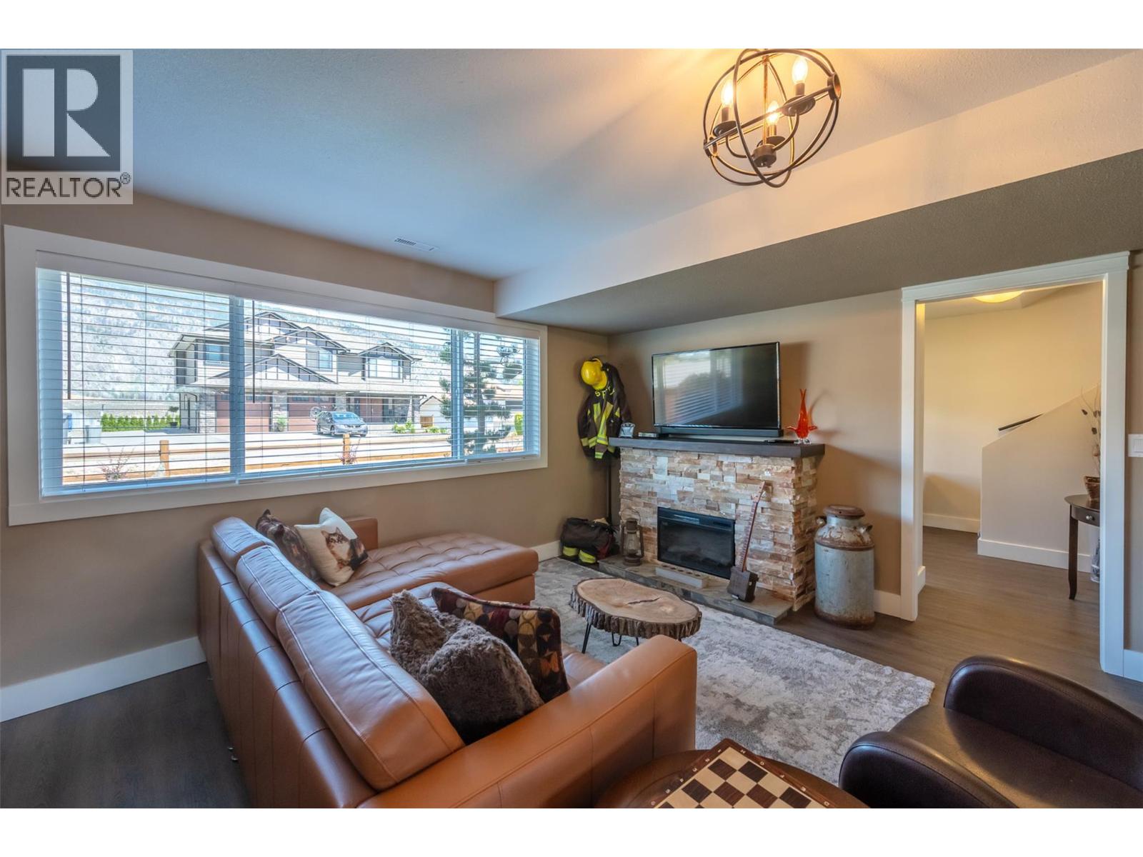 6 Mcintosh Court, Osoyoos, British Columbia