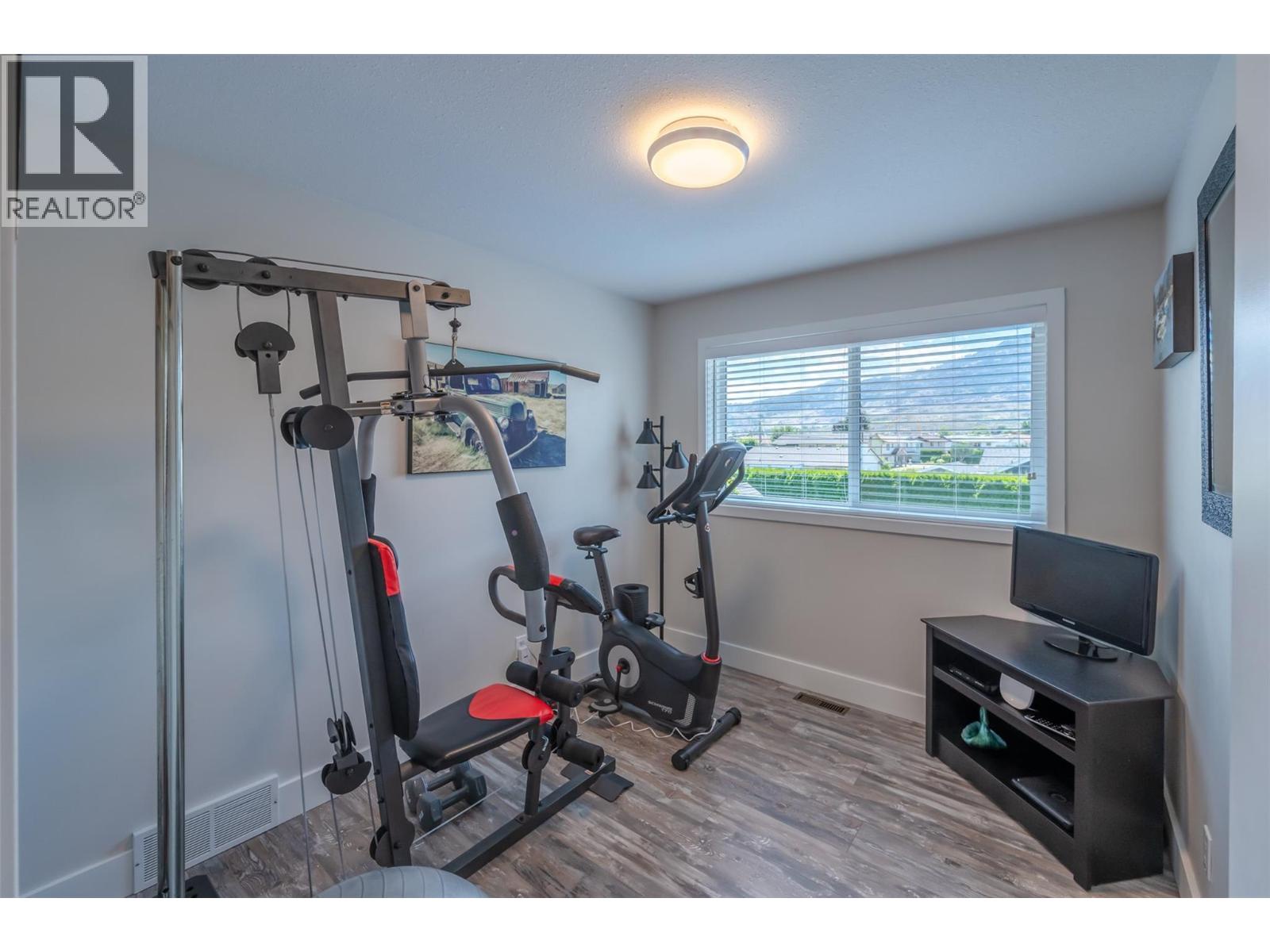 6 Mcintosh Court, Osoyoos, British Columbia