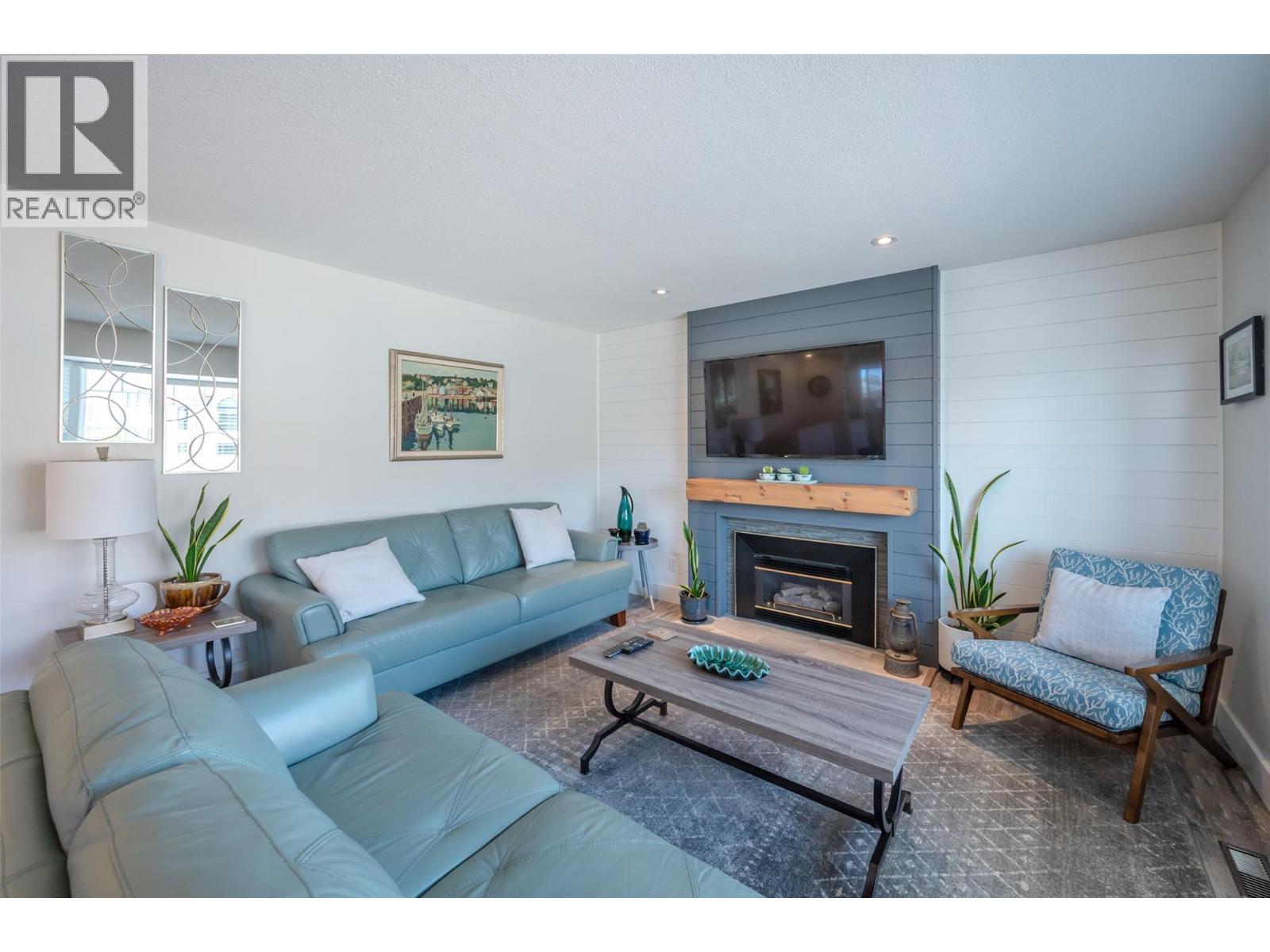 6 Mcintosh Court, Osoyoos, British Columbia