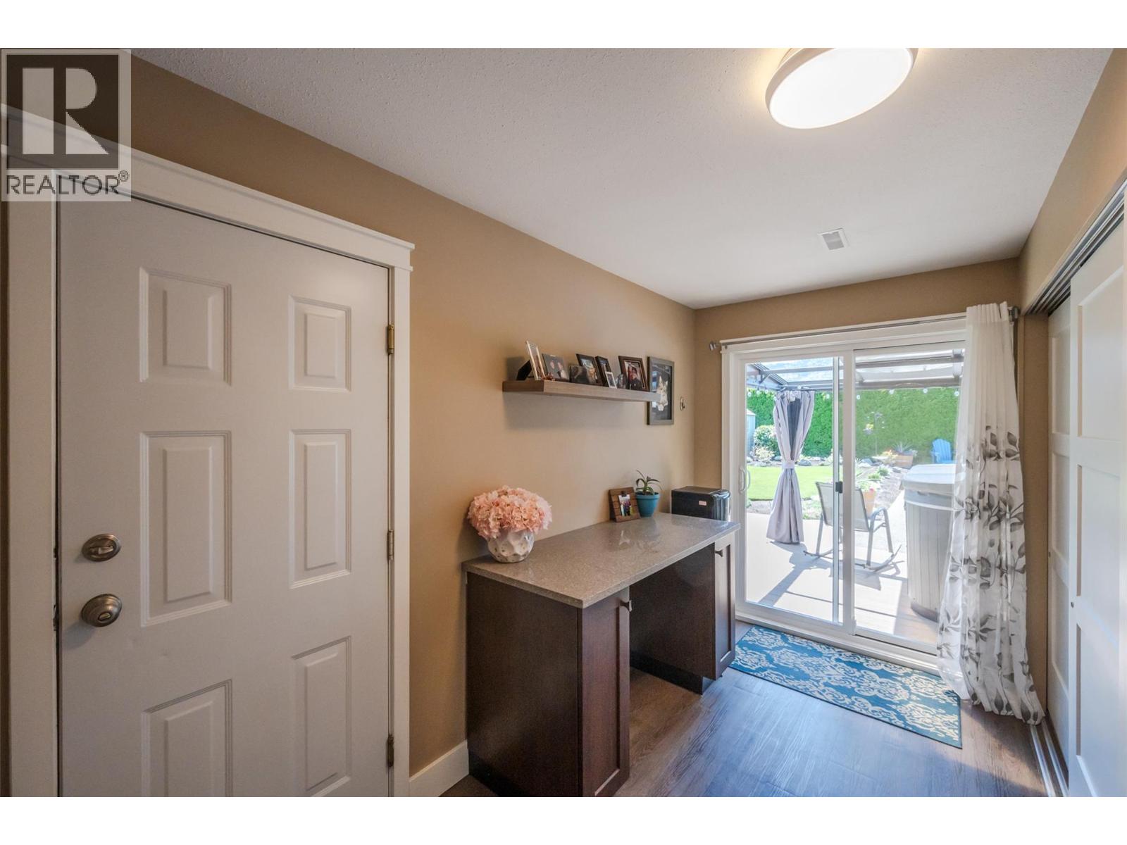 6 Mcintosh Court, Osoyoos, British Columbia