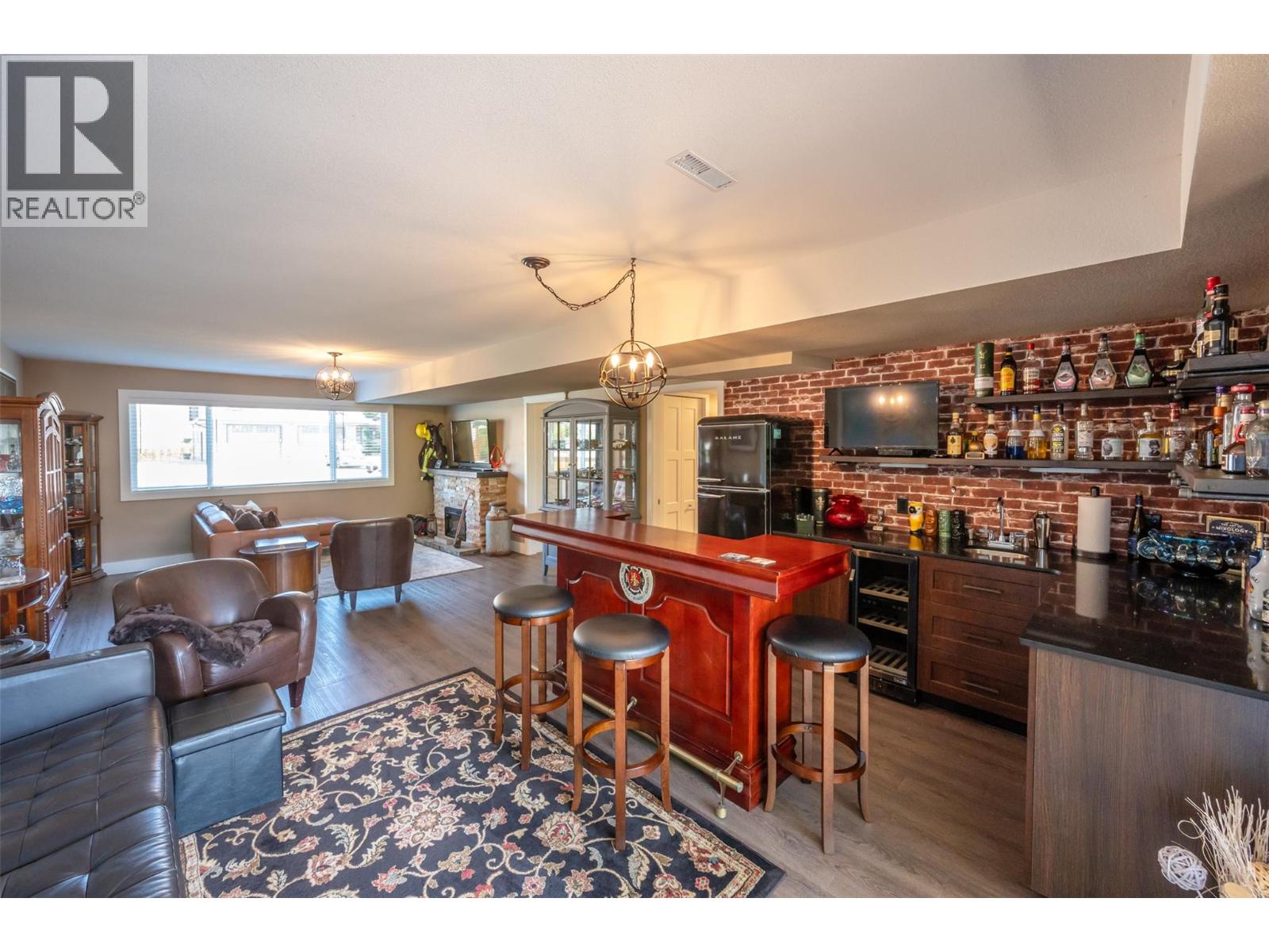 6 Mcintosh Court, Osoyoos, British Columbia