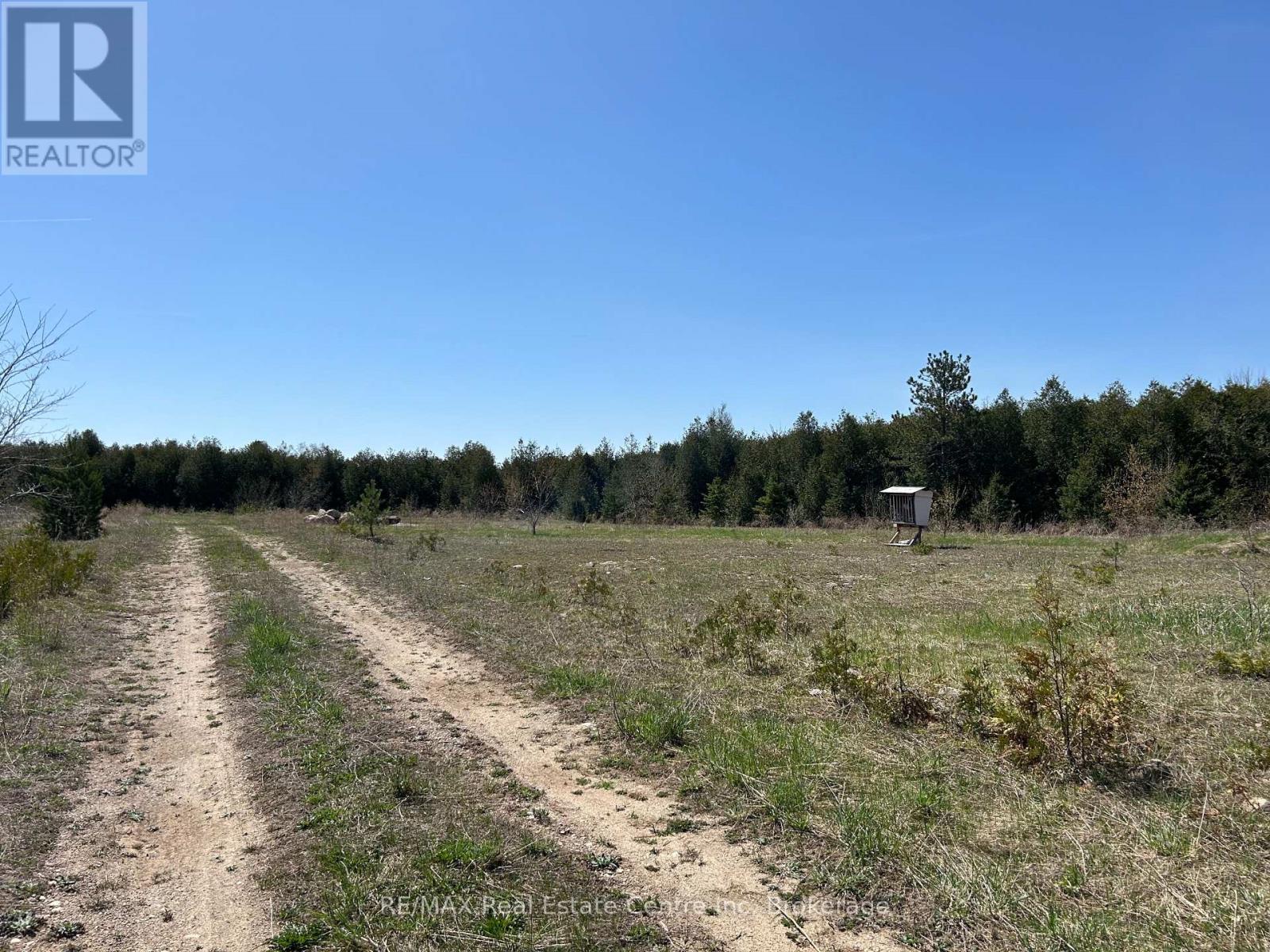 755 Stone Road E, Guelph (york/watson Industrial Park), Ontario