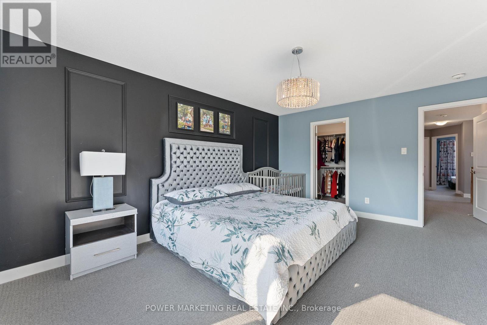 74 Finsbury Avenue, Ottawa, Ontario