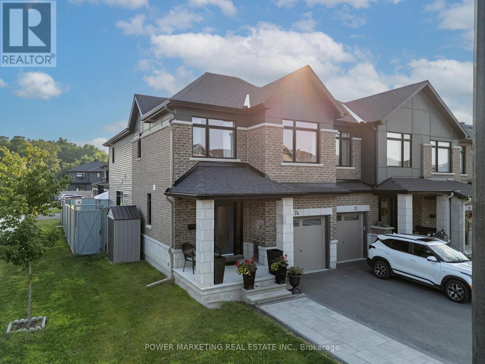 74 Finsbury Avenue, Ottawa, Ontario