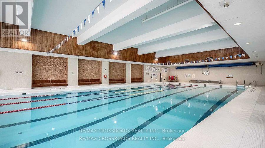 1202 - 5 Massey Square, Toronto (crescent Town), Ontario