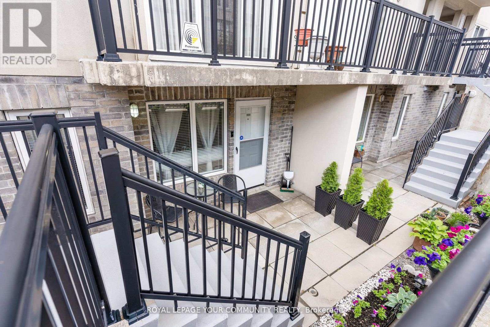 1035 - 55 George Appleton Way, Toronto (downsview-roding-cfb), Ontario