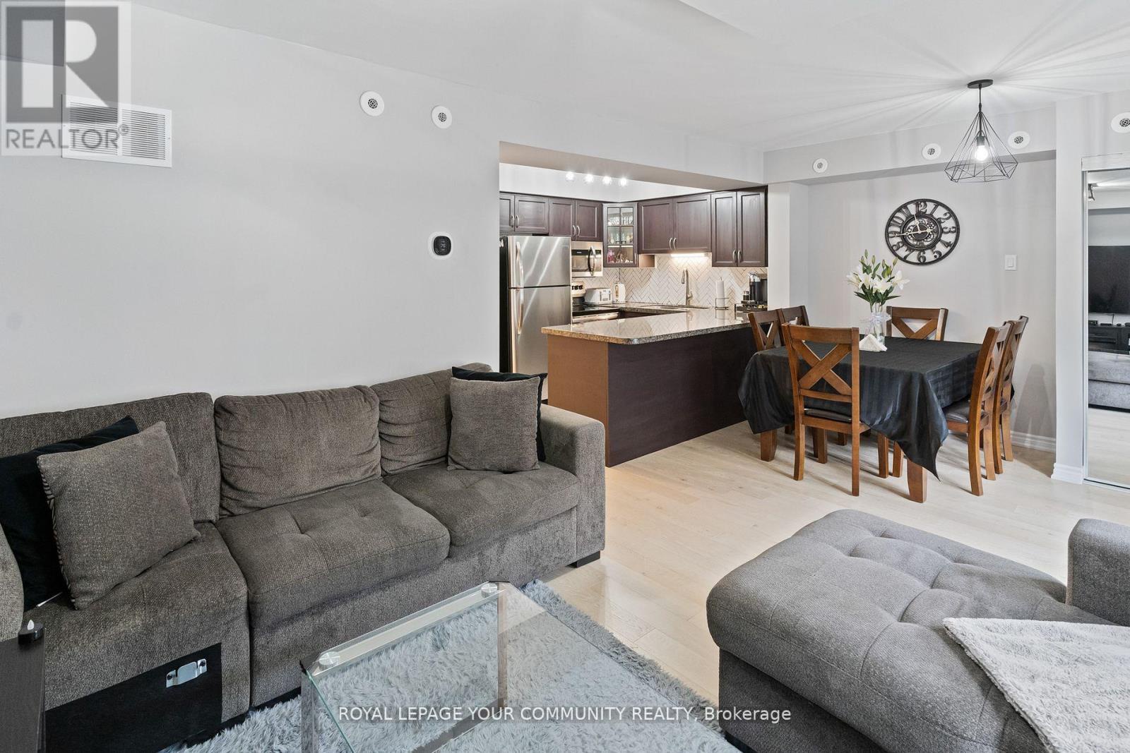 1035 - 55 George Appleton Way, Toronto (downsview-roding-cfb), Ontario