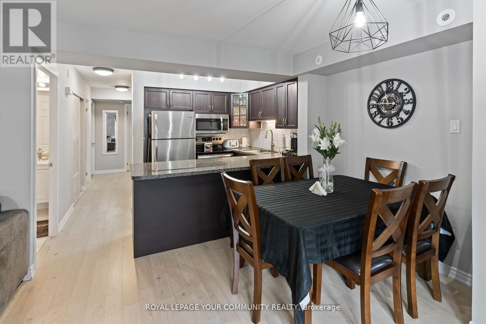 1035 - 55 George Appleton Way, Toronto (downsview-roding-cfb), Ontario