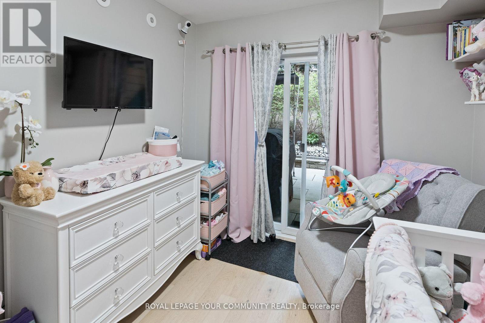 1035 - 55 George Appleton Way, Toronto (downsview-roding-cfb), Ontario