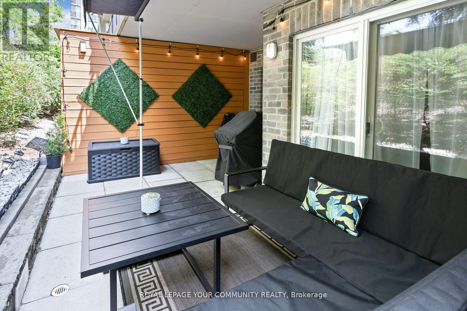 1035 - 55 George Appleton Way, Toronto (downsview-roding-cfb), Ontario