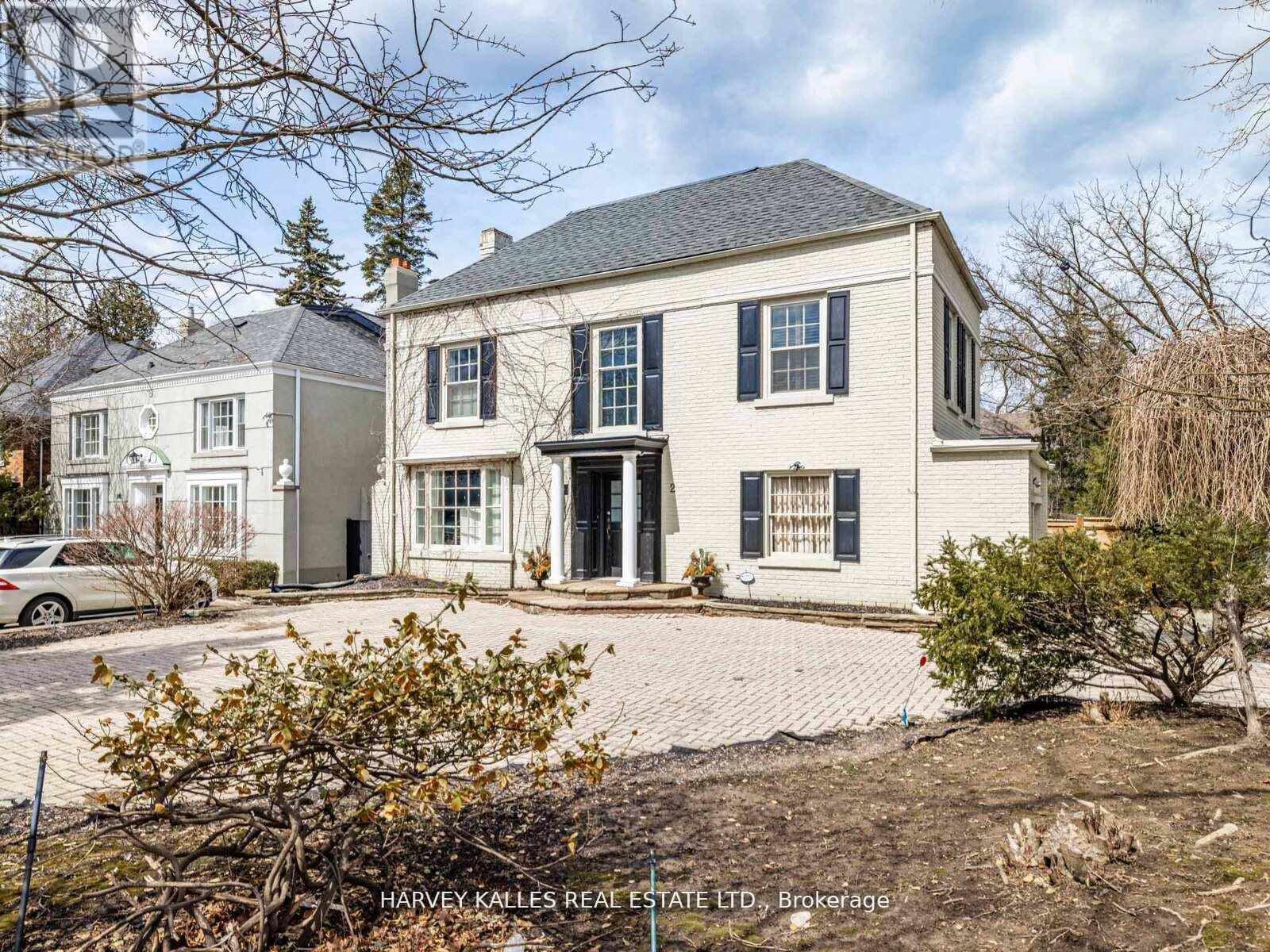 2 Silverwood Avenue, Toronto (forest Hill South), Ontario