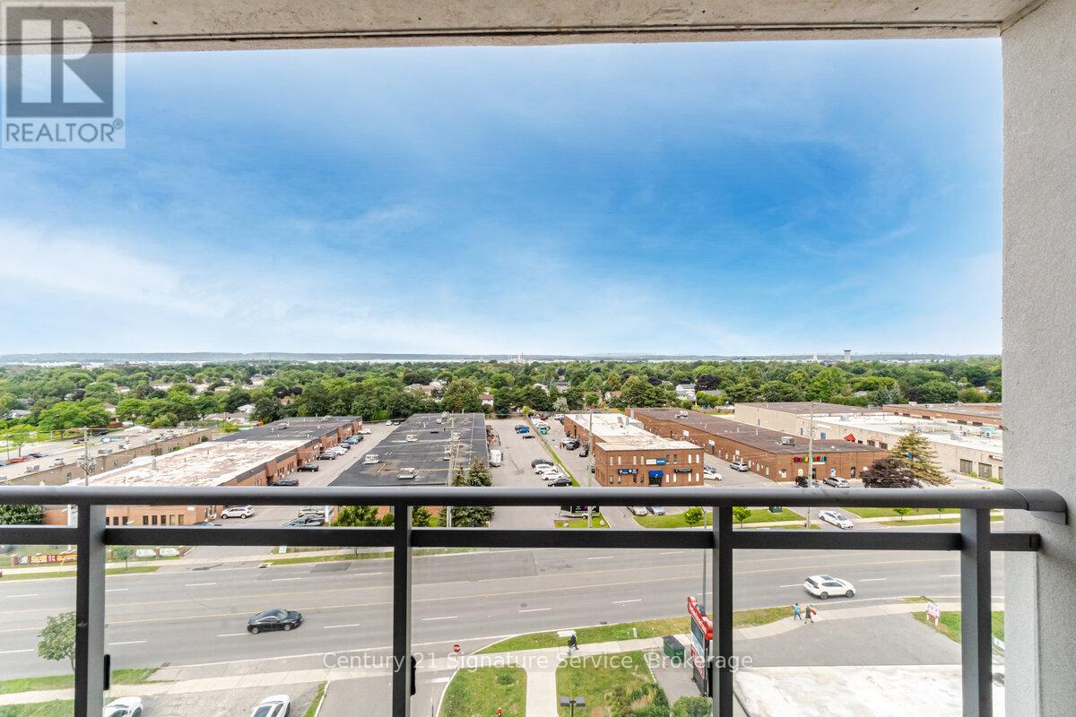 911 - 716 Main Street E, Milton (tm Timberlea), Ontario