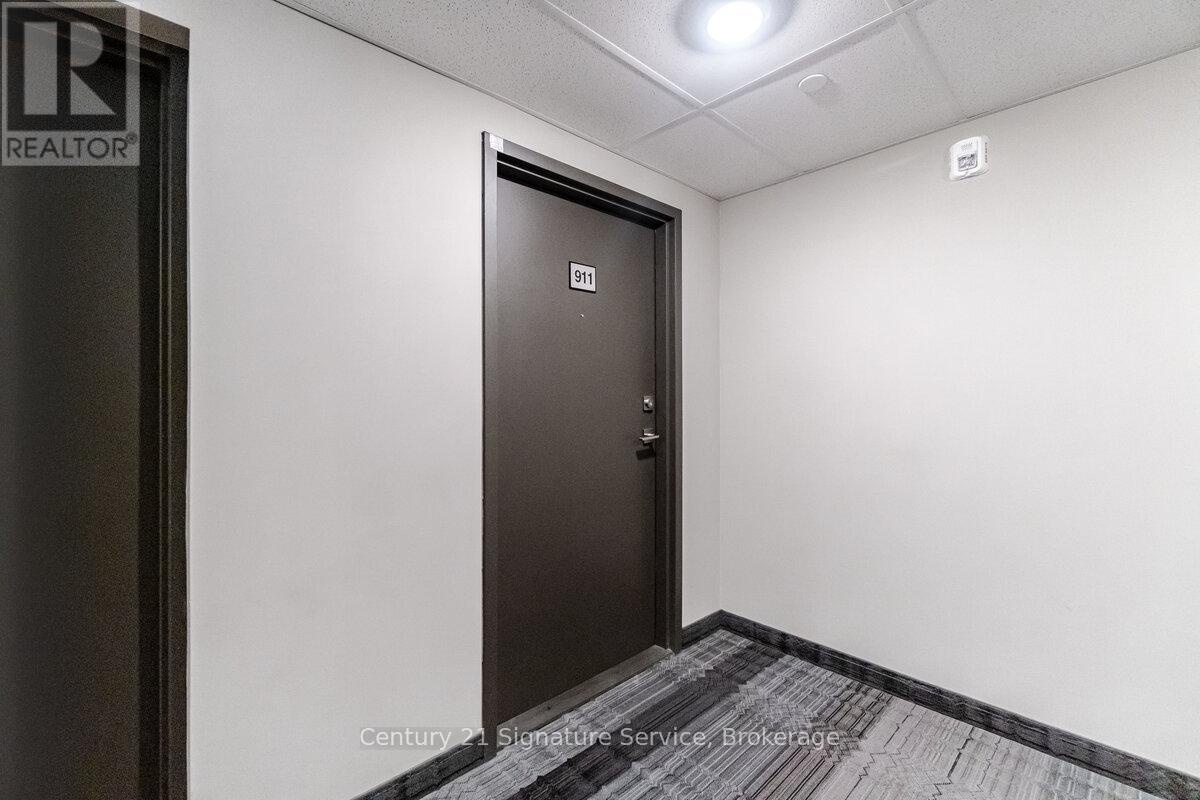 911 - 716 Main Street E, Milton (tm Timberlea), Ontario