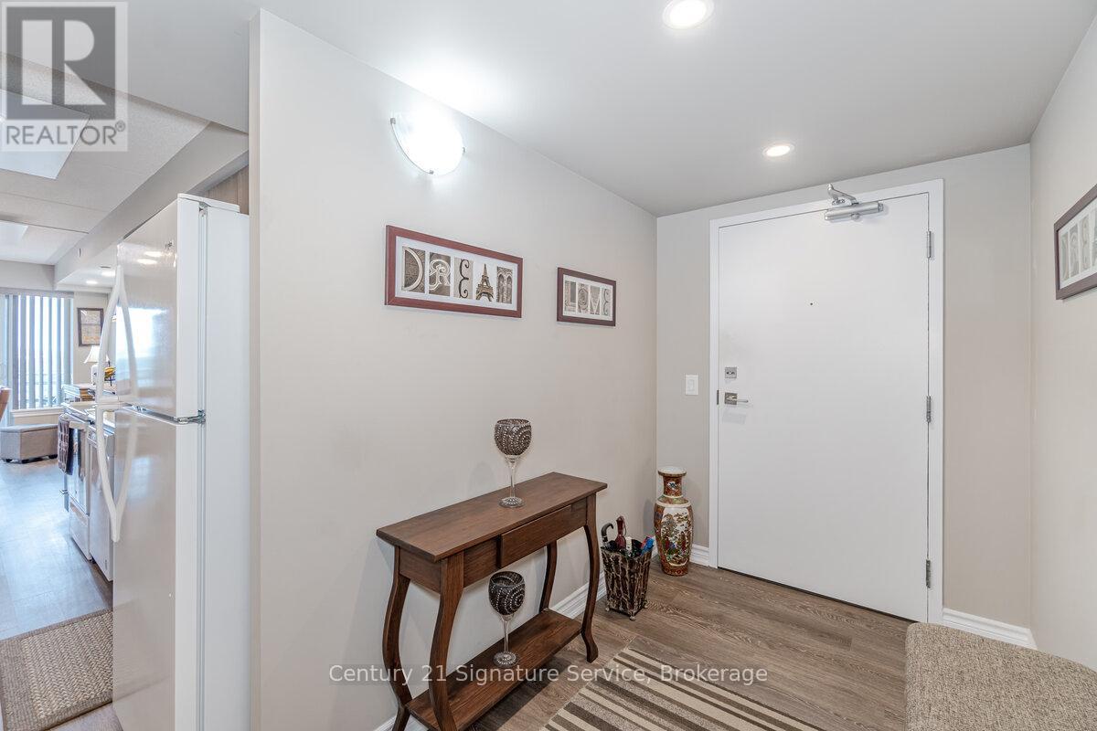 911 - 716 Main Street E, Milton (tm Timberlea), Ontario