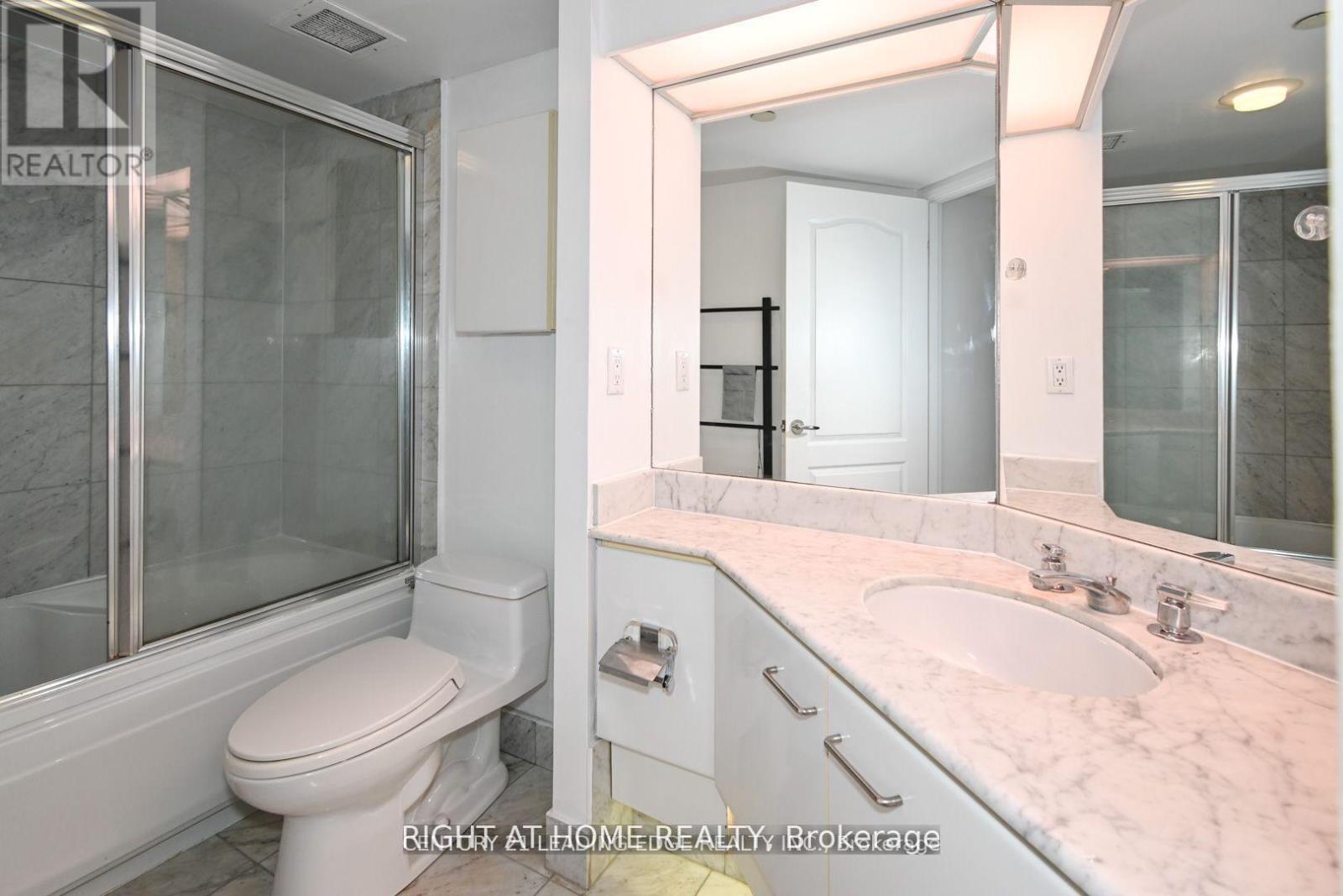 3305 - 38 Elm Street, Toronto (bay Street Corridor), Ontario