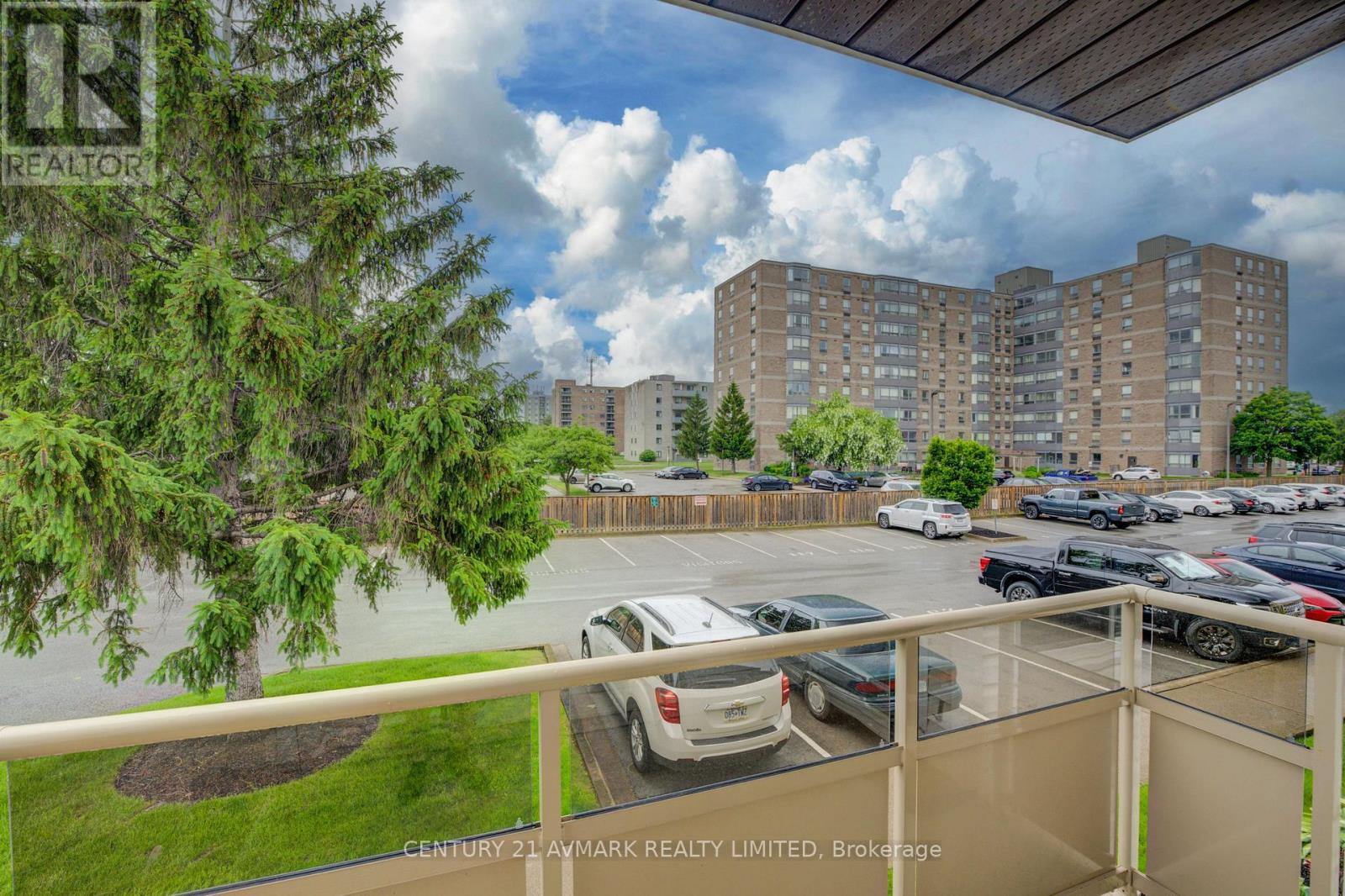 205 - 78 Roehampton Avenue, St. Catharines (carlton/bunting), Ontario
