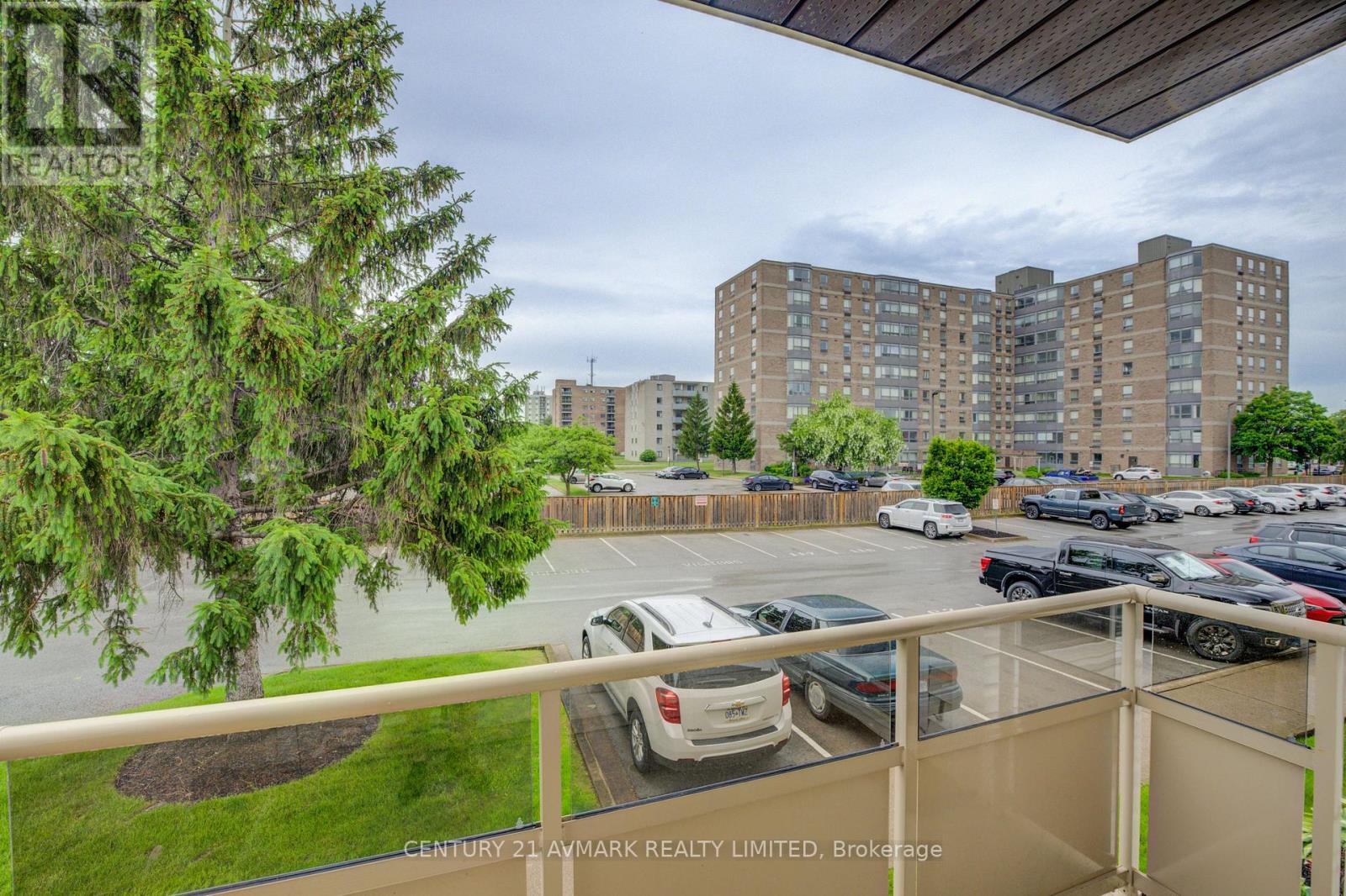 205 - 78 Roehampton Avenue, St. Catharines (carlton/bunting), Ontario