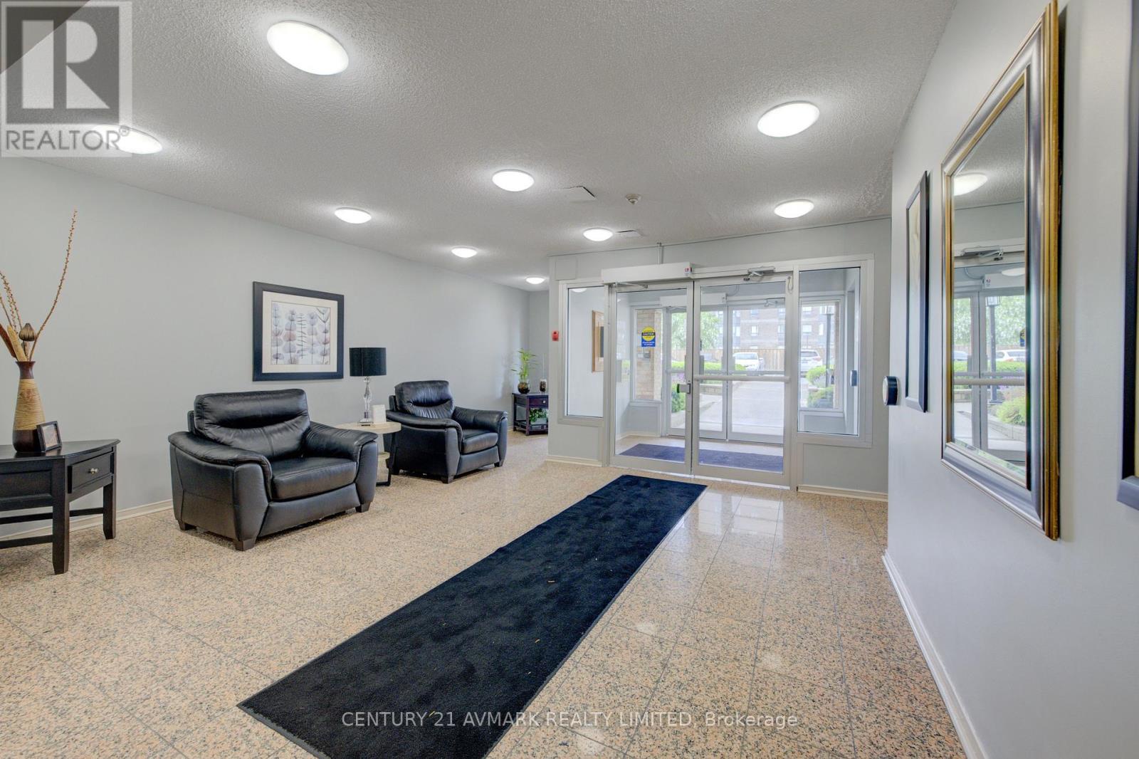 205 - 78 Roehampton Avenue, St. Catharines (carlton/bunting), Ontario